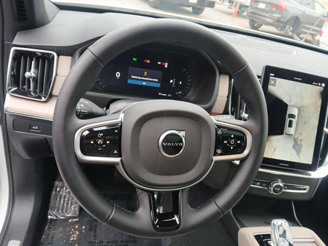 2026 Volvo XC90 Plus, B6 AWD Gas mild hybrid, Gasoline, Bright, 7 Seats