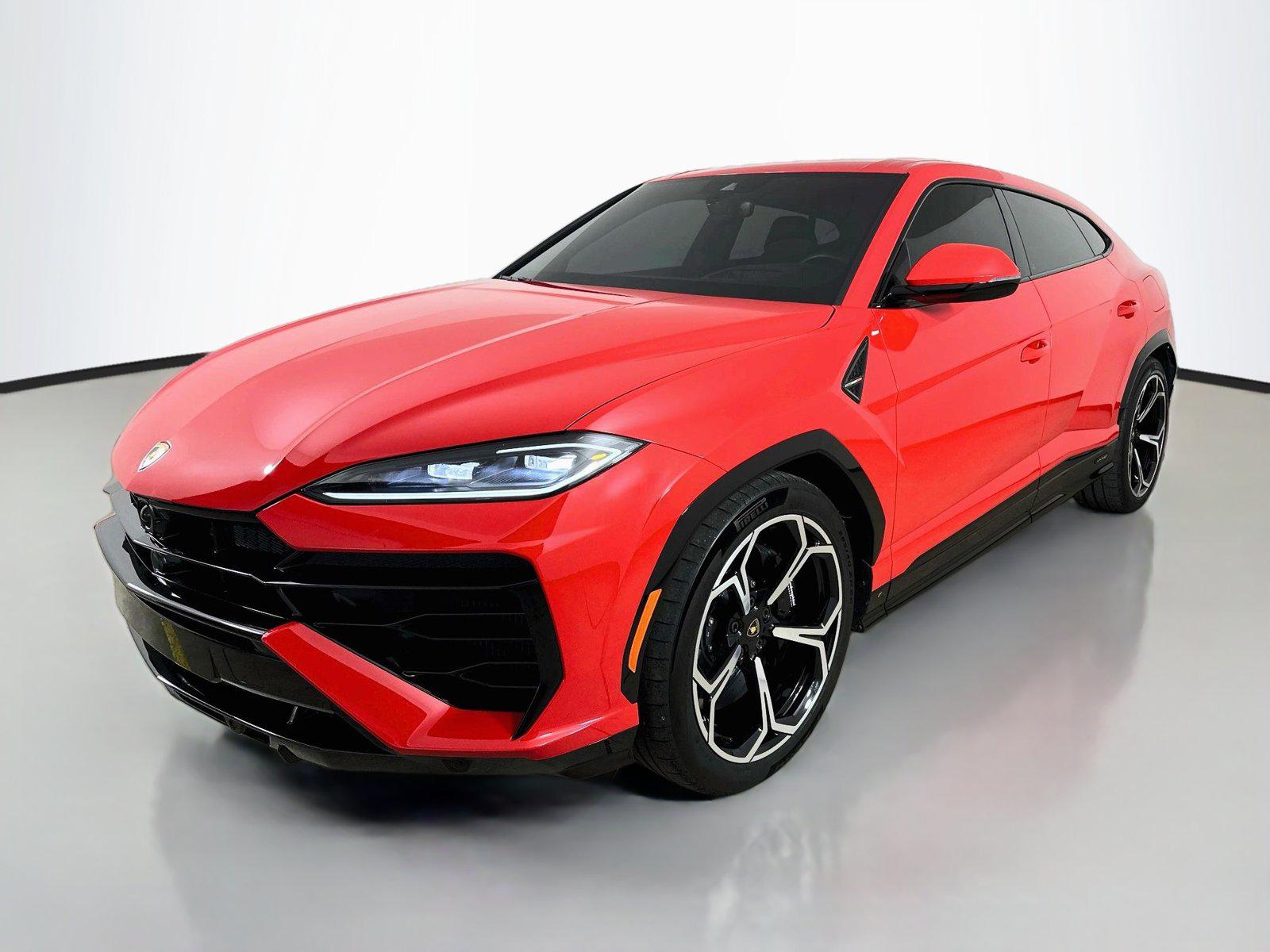 /2025 Lamborghini Urus