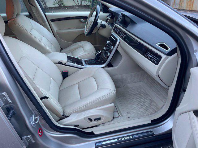 2015 Volvo XC70 T6