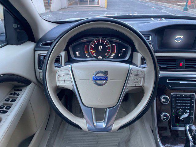 2015 Volvo XC70 T6
