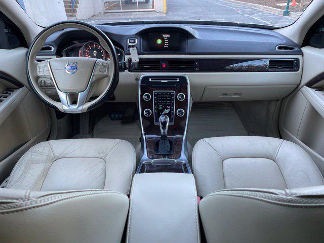 2015 Volvo XC70 T6