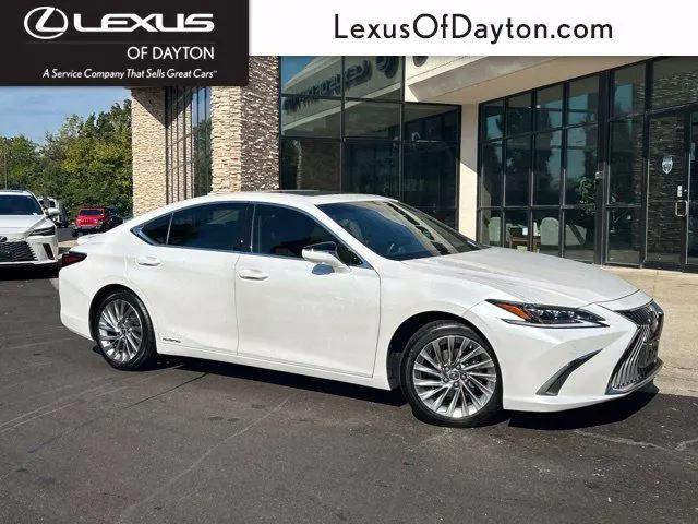 2021 Lexus ES 300h Ultra Luxury for sale in Dayton, OH