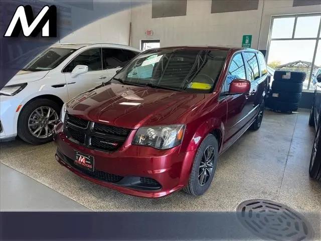 2017 Dodge Grand Caravan SE Plus for sale in Plymouth, WI