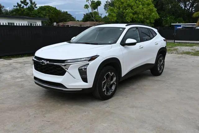 2025 Chevrolet Trax FWD LT for sale in Miami, FL