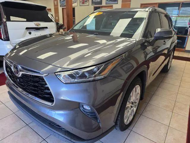 2022 Toyota Highlander Limited for sale in Charlotte, NC