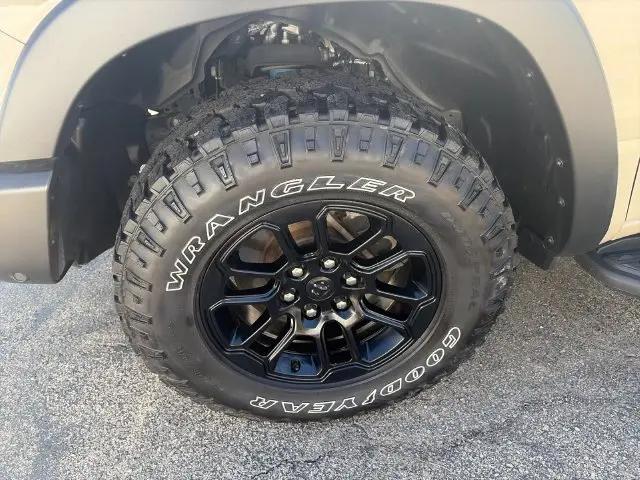2025 Ram 1500 Rebel Crew Cab 4x4 57 Box