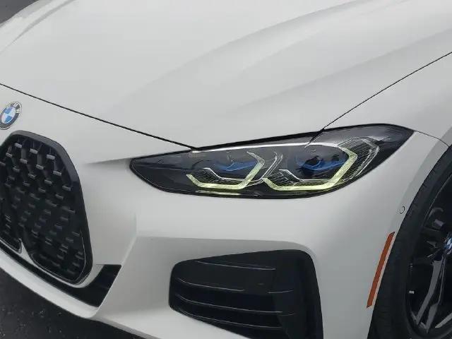 2021 BMW M4 M440i