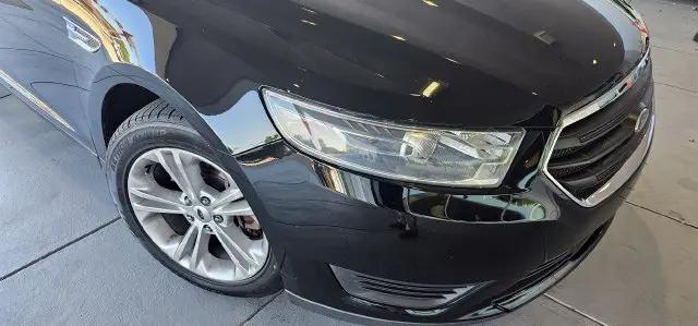 2018 Ford Taurus SE