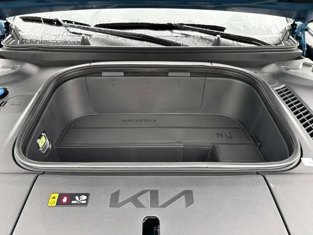 2026 Kia EV9 Wind