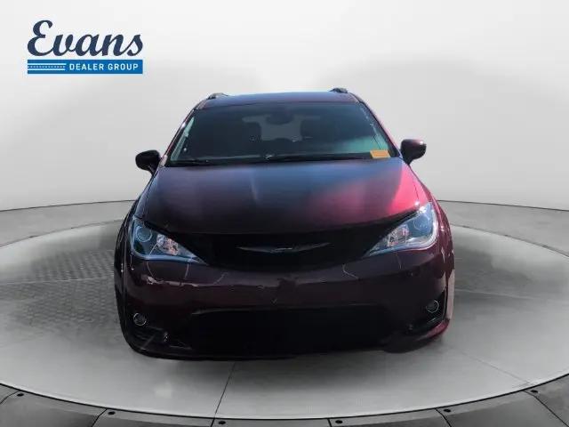 2018 Chrysler Pacifica Touring Plus