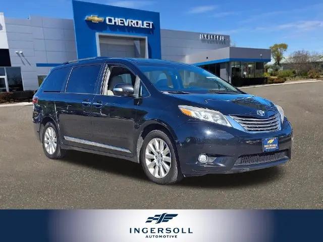 2015 Toyota Sienna Limited Premium 7 Passenger for sale in Danbury, CT