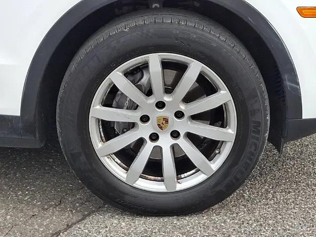 2019 Porsche Cayenne Cayenne