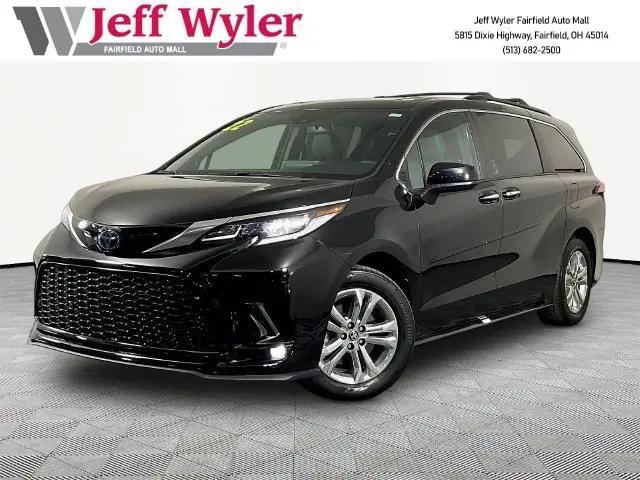 2022 Toyota Sienna for sale near Fairfield, OH