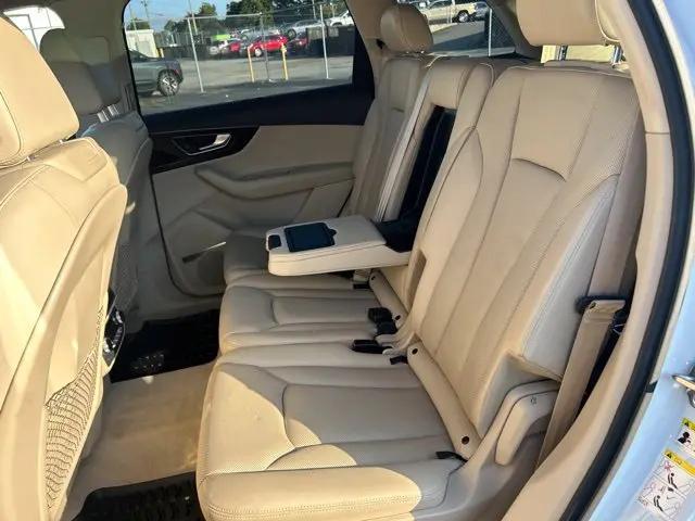 2017 Audi Q7 3.0T Premium