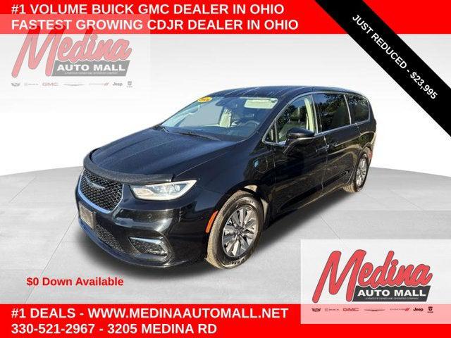 2024 Chrysler Pacifica Hybrid Select for sale in Medina, OH