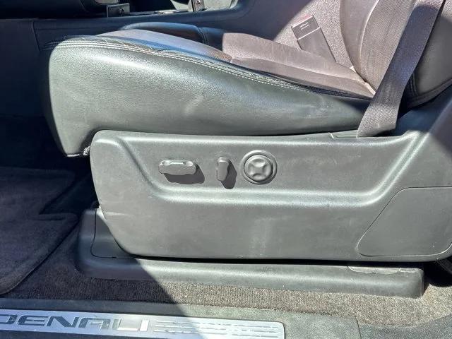 2012 GMC Yukon XL Denali