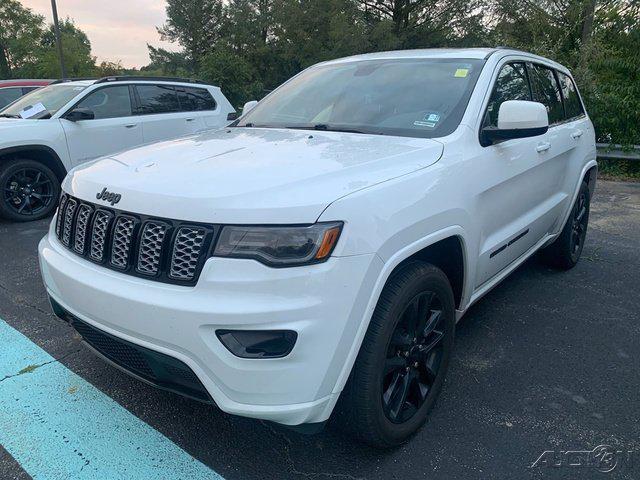 2020 Jeep Grand Cherokee Altitude 4x4 2020 Jeep Grand Cherokee Altitude 4x4