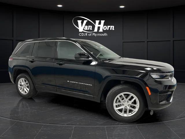 2025 Jeep Grand Cherokee Laredo X 4x4 for sale in Plymouth, WI