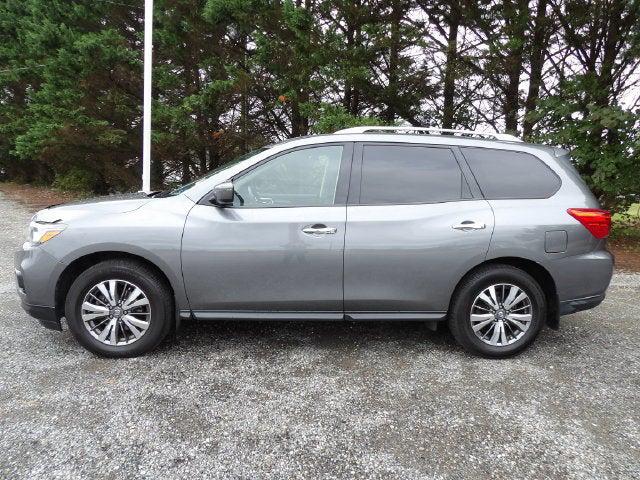 2019 Nissan Pathfinder S 2019 Nissan Pathfinder S