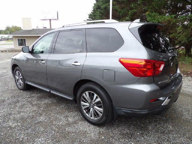 2019 Nissan Pathfinder S 2019 Nissan Pathfinder S