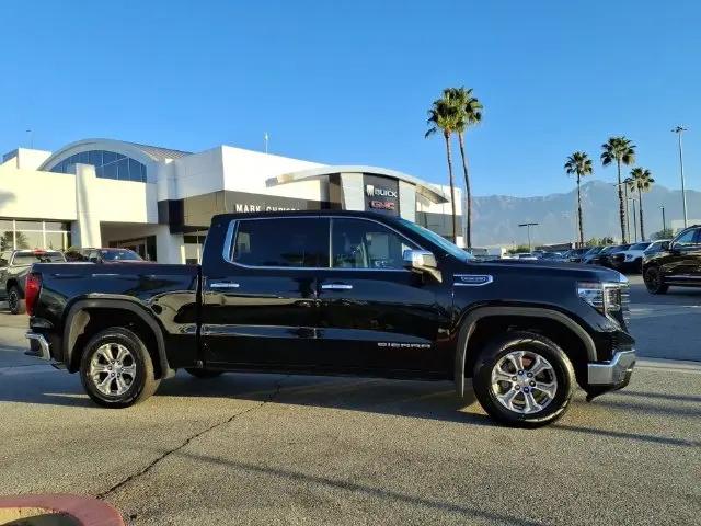2025 GMC Sierra 1500 2WD Crew Cab Short Box SLT