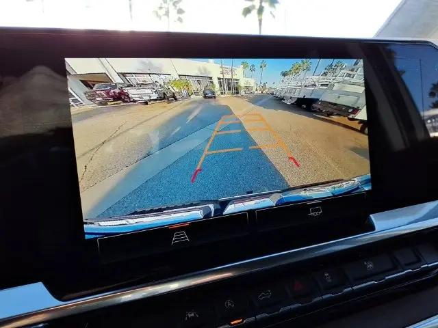 2025 GMC Sierra 1500 2WD Crew Cab Short Box SLT