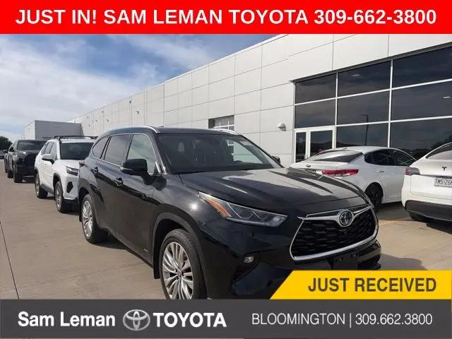 2024 Toyota Highlander Hybrid Platinum for sale in Bloomington, IL