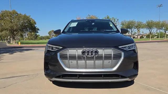 2021 Audi e-tron Prestige quattro