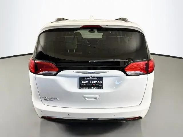 2018 Chrysler Pacifica Touring L Plus