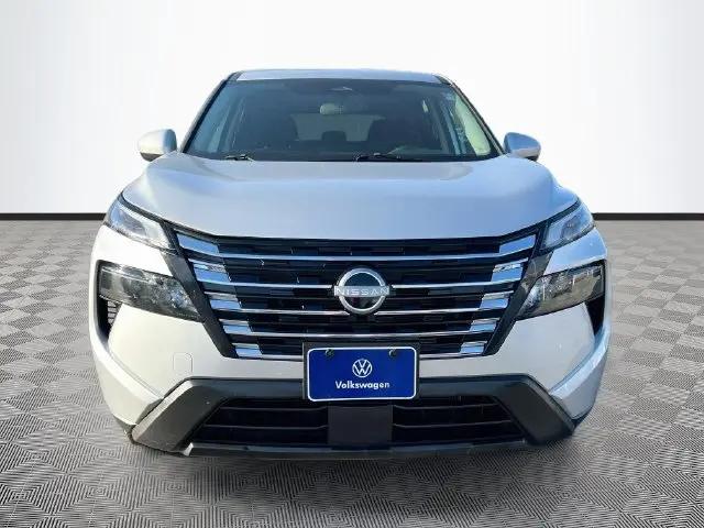 2025 Nissan Rogue SV FWD