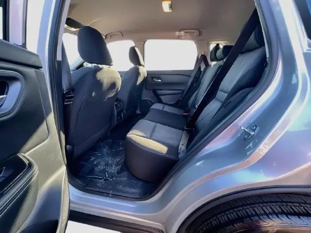 2025 Nissan Rogue SV FWD