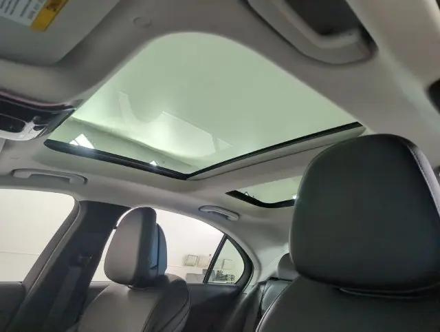 2023 Mercedes-Benz C-CLASS C 300 4MATIC Sedan
