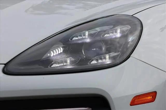 2019 Porsche Cayenne Cayenne