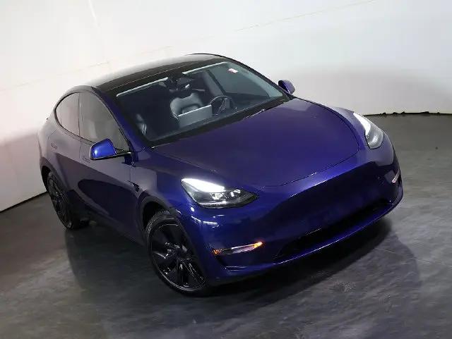 2024 Tesla Model Y Long Range Dual Motor All-Wheel Drive