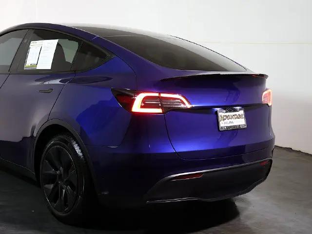 2024 Tesla Model Y Long Range Dual Motor All-Wheel Drive