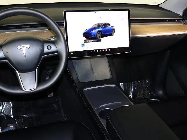 2024 Tesla Model Y Long Range Dual Motor All-Wheel Drive