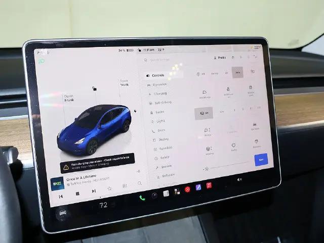 2024 Tesla Model Y Long Range Dual Motor All-Wheel Drive
