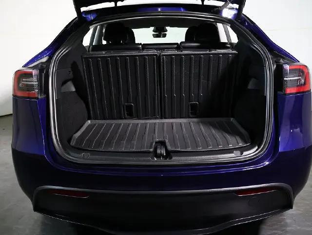 2024 Tesla Model Y Long Range Dual Motor All-Wheel Drive