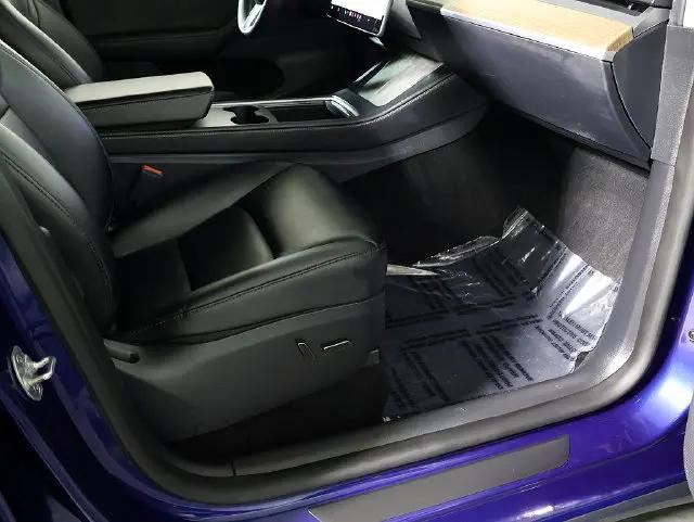2024 Tesla Model Y Long Range Dual Motor All-Wheel Drive