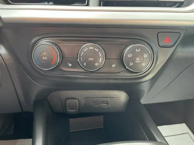 2025 Chevrolet Trax FWD LS