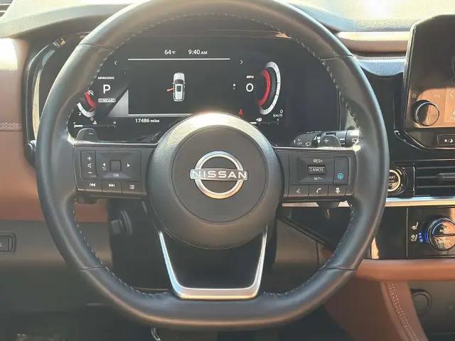2024 Nissan Pathfinder Platinum FWD