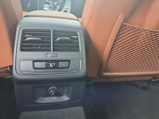 2024 Audi A4 Premium 45 TFSI S line quattro S tronic