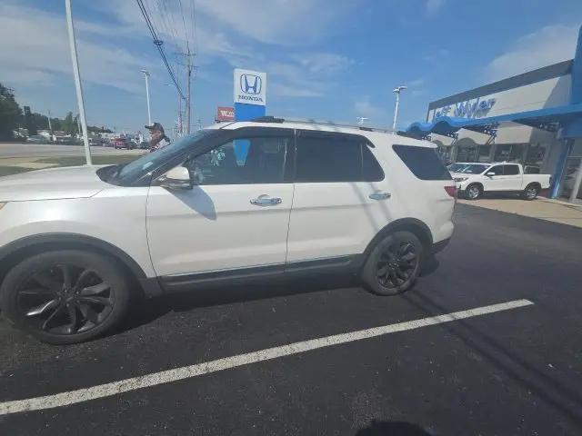 2011 Ford Explorer Limited