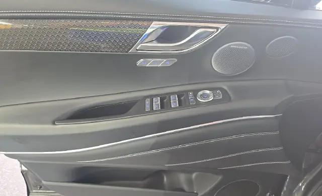 2025 Genesis GV80 3.5T e-SC