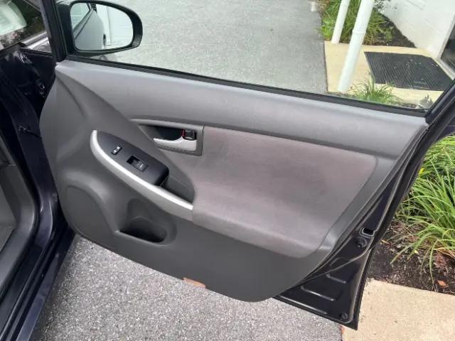 2011 Toyota Prius One