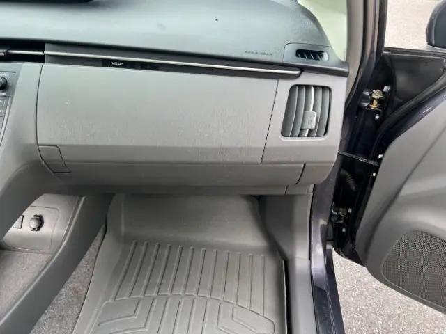 2011 Toyota Prius One