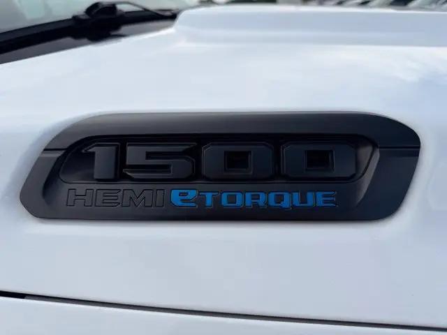 2024 Ram 1500 Big Horn Crew Cab 4x4 57 Box