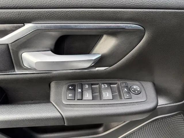 2024 Ram 1500 Big Horn Crew Cab 4x4 57 Box