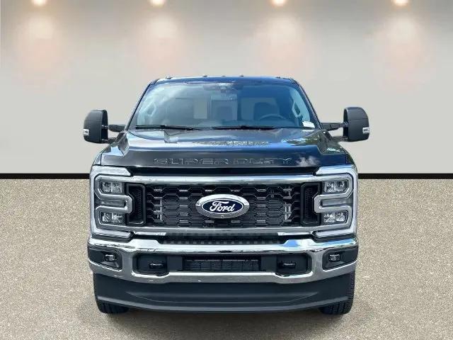 2027 Ford F-350 XLT