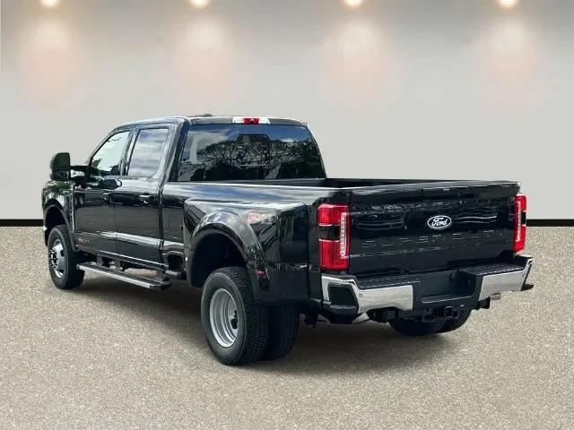 2027 Ford F-350 XLT